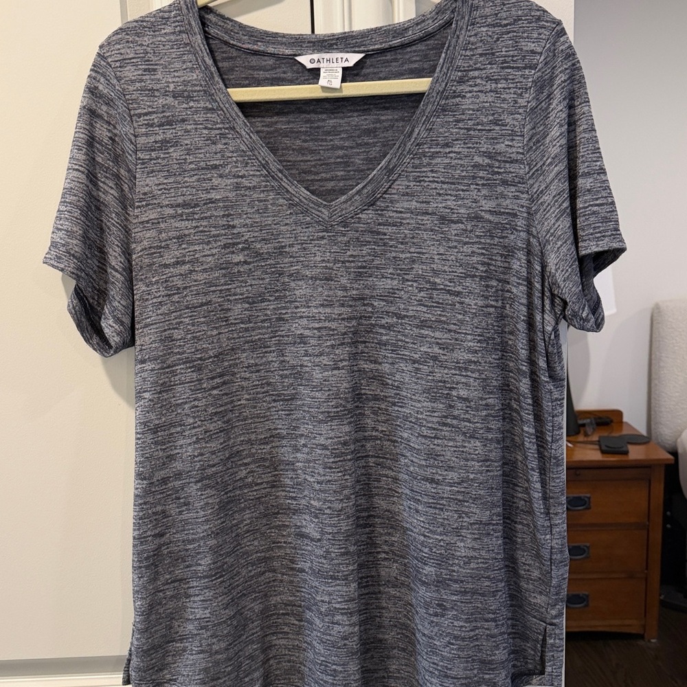 Athleta t-shirt
